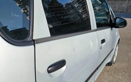 Mitsubishi Colt VI рестайлинг, 2005 год, 380 000 рублей, 8 фотография