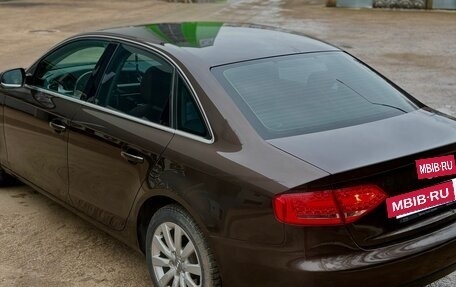 Audi A4, 2011 год, 990 000 рублей, 7 фотография