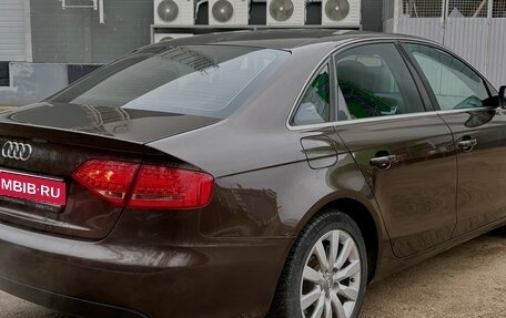 Audi A4, 2011 год, 990 000 рублей, 11 фотография