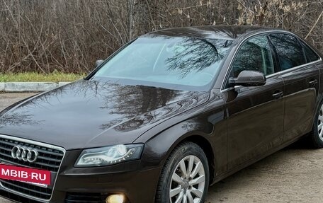 Audi A4, 2011 год, 990 000 рублей, 2 фотография