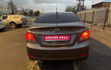 Hyundai Solaris II рестайлинг, 2015 год, 865 000 рублей, 7 фотография