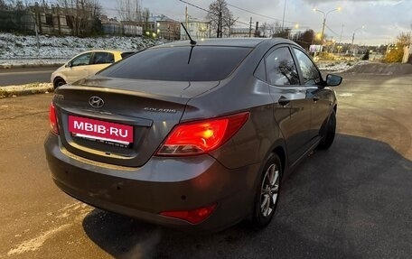 Hyundai Solaris II рестайлинг, 2015 год, 865 000 рублей, 5 фотография