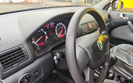 Skoda Octavia IV, 2010 год, 820 000 рублей, 10 фотография