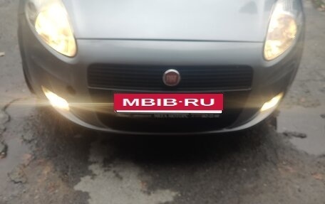 Fiat Punto III Punto Evo рестайлинг, 2010 год, 400 000 рублей, 2 фотография