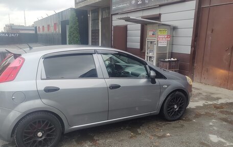 Fiat Punto III Punto Evo рестайлинг, 2010 год, 400 000 рублей, 8 фотография