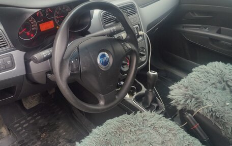 Fiat Punto III Punto Evo рестайлинг, 2010 год, 400 000 рублей, 11 фотография