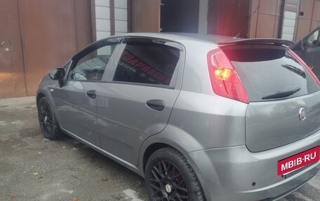 Fiat Punto III Punto Evo рестайлинг, 2010 год, 400 000 рублей, 9 фотография