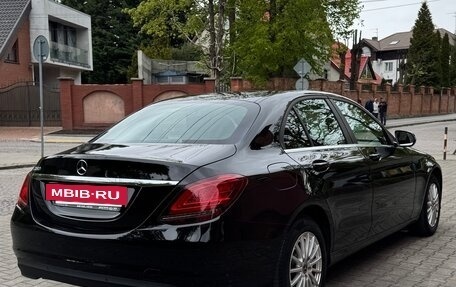 Mercedes-Benz C-Класс, 2018 год, 2 500 000 рублей, 8 фотография