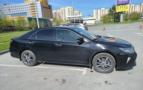 Toyota Camry, 2017 год, 1 850 000 рублей, 2 фотография
