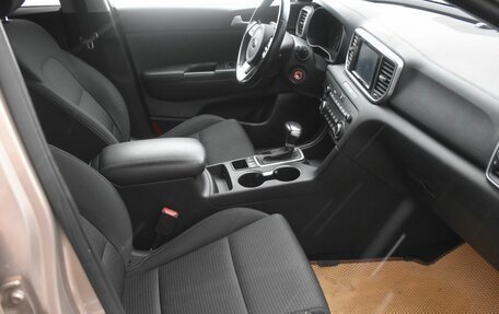 KIA Sportage IV рестайлинг, 2018 год, 1 894 000 рублей, 11 фотография