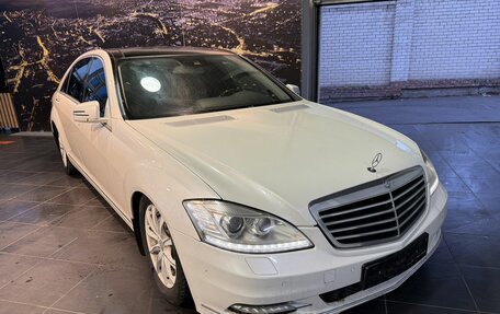 Mercedes-Benz S-Класс, 2012 год, 1 740 000 рублей, 3 фотография