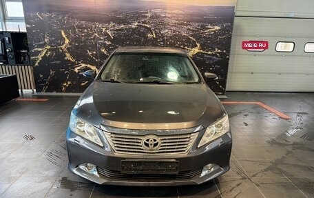 Toyota Camry, 2013 год, 1 900 000 рублей, 2 фотография