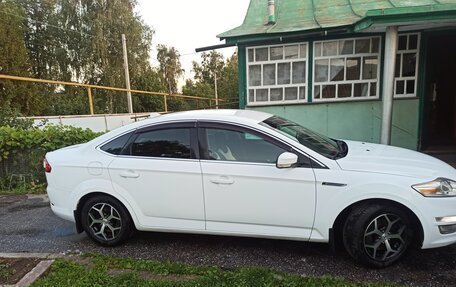 Ford Mondeo IV, 2012 год, 810 000 рублей, 2 фотография