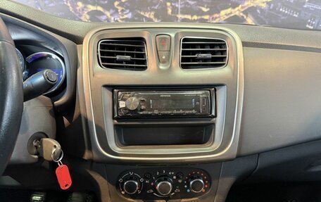 Renault Logan II, 2015 год, 712 500 рублей, 12 фотография