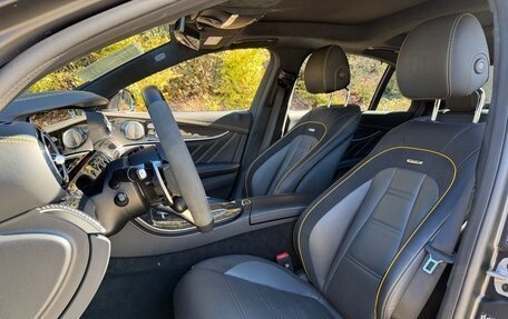 Mercedes-Benz E-Класс AMG, 2023 год, 17 639 612 рублей, 15 фотография