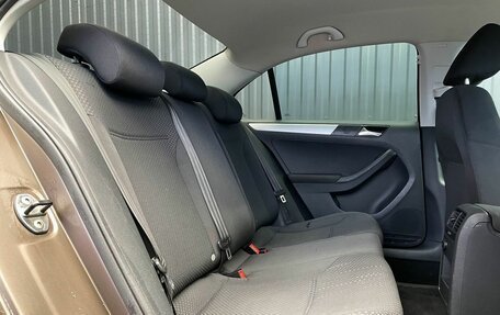 Volkswagen Jetta VI, 2011 год, 897 000 рублей, 18 фотография