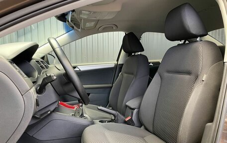 Volkswagen Jetta VI, 2011 год, 897 000 рублей, 15 фотография