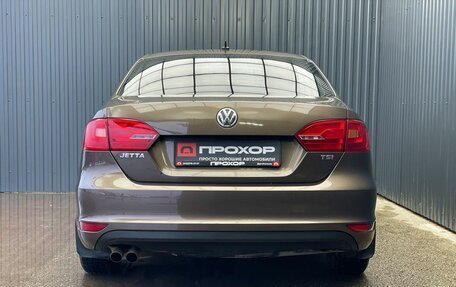 Volkswagen Jetta VI, 2011 год, 897 000 рублей, 28 фотография