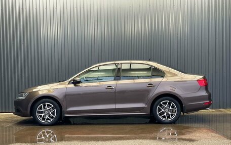 Volkswagen Jetta VI, 2011 год, 897 000 рублей, 30 фотография