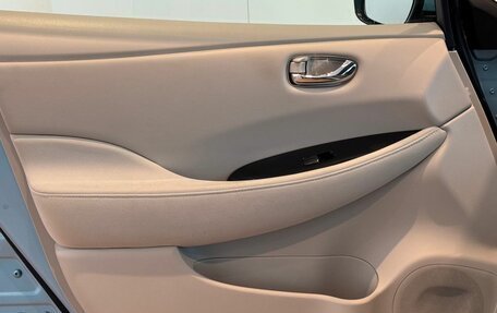 Nissan Leaf I, 2016 год, 775 000 рублей, 27 фотография