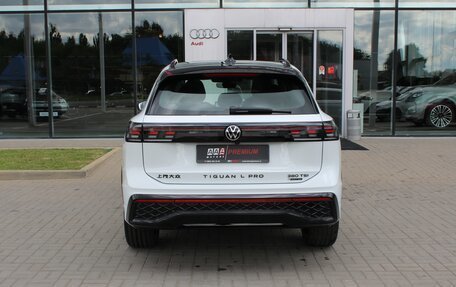 Volkswagen Tiguan, 2025 год, 5 190 000 рублей, 6 фотография