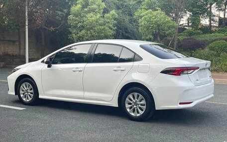 Toyota Corolla, 2022 год, 1 160 000 рублей, 4 фотография