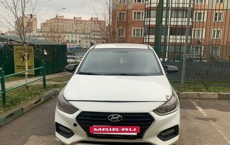 Hyundai Solaris II рестайлинг, 2019 год, 850 000 рублей, 2 фотография