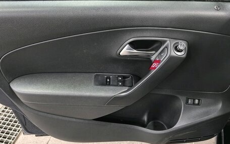 Volkswagen Polo VI (EU Market), 2016 год, 810 000 рублей, 8 фотография