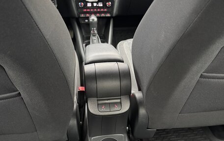 Volkswagen Polo VI (EU Market), 2021 год, 1 650 000 рублей, 29 фотография