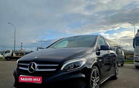 Mercedes-Benz B-Класс, 2016 год, 2 000 000 рублей, 1 фотография