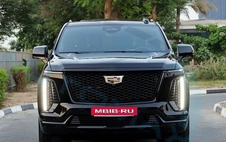 Cadillac Escalade V, 2025 год, 18 490 032 рублей, 2 фотография