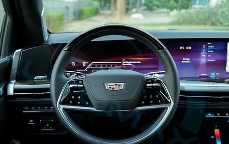 Cadillac Escalade V, 2025 год, 18 490 032 рублей, 9 фотография