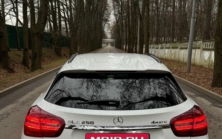 Mercedes-Benz GLA, 2018 год, 2 750 000 рублей, 5 фотография