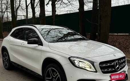Mercedes-Benz GLA, 2018 год, 2 750 000 рублей, 9 фотография