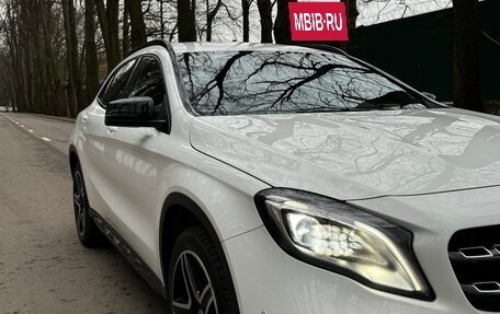 Mercedes-Benz GLA, 2018 год, 2 750 000 рублей, 10 фотография