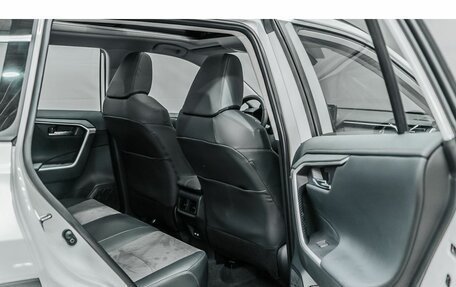 Toyota RAV4, 2025 год, 4 850 000 рублей, 10 фотография