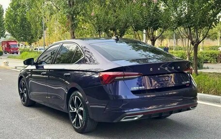 Skoda Octavia IV, 2022 год, 2 100 000 рублей, 6 фотография