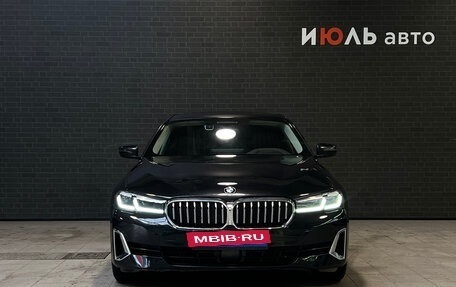BMW 5 серия, 2020 год, 4 300 000 рублей, 2 фотография