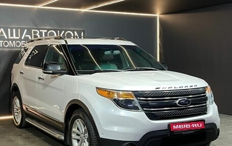 Ford Explorer VI, 2012 год, 1 330 000 рублей, 3 фотография