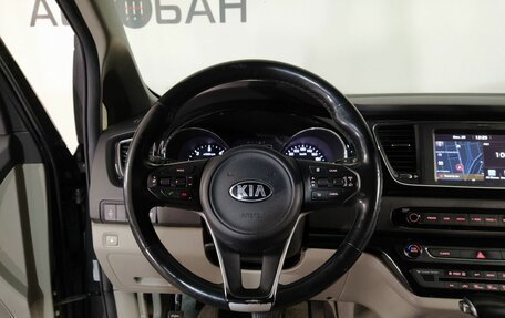 KIA Carnival III, 2017 год, 2 399 000 рублей, 20 фотография