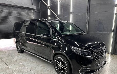 Mercedes-Benz V-Класс, 2024 год, 12 500 000 рублей, 4 фотография