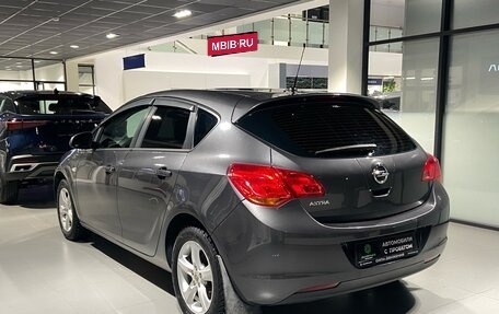 Opel Astra J, 2011 год, 650 000 рублей, 5 фотография