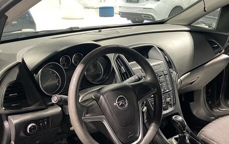 Opel Astra J, 2011 год, 650 000 рублей, 17 фотография