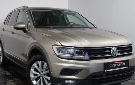 Volkswagen Tiguan II, 2018 год, 2 249 000 рублей, 1 фотография