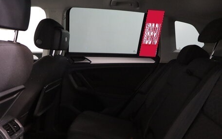 Volkswagen Tiguan II, 2018 год, 2 249 000 рублей, 14 фотография