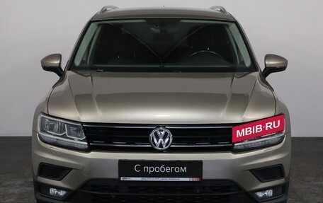 Volkswagen Tiguan II, 2018 год, 2 249 000 рублей, 2 фотография