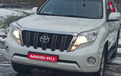 Toyota Land Cruiser Prado 150 рестайлинг 2, 2015 год, 3 290 000 рублей, 1 фотография