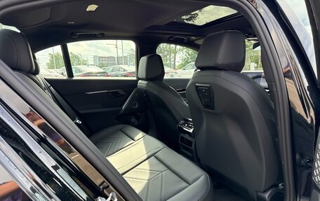 BMW 5 серия, 2025 год, 10 482 872 рублей, 18 фотография