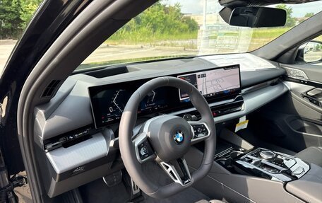 BMW 5 серия, 2025 год, 10 482 872 рублей, 24 фотография