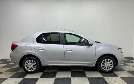 Renault Logan II, 2016 год, 826 000 рублей, 4 фотография